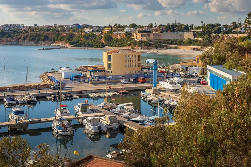 Puerto de Cabo Roig